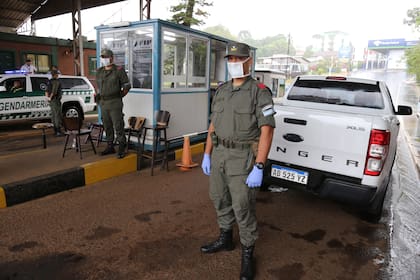 Ante el avance de la pandemia en Brasil, la Gendarmería reforzó los controles en Bernardo de Irigoyen