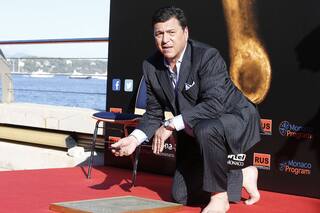 Passarella dejó sus pies marcados en Mónaco: fue distinguido como leyenda en el