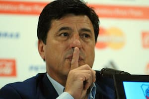 "A Riquelme cada día lo veo más Passarella y es peligroso"