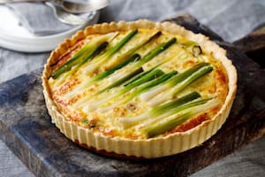 Pastel de puerros, berenjenas y queso