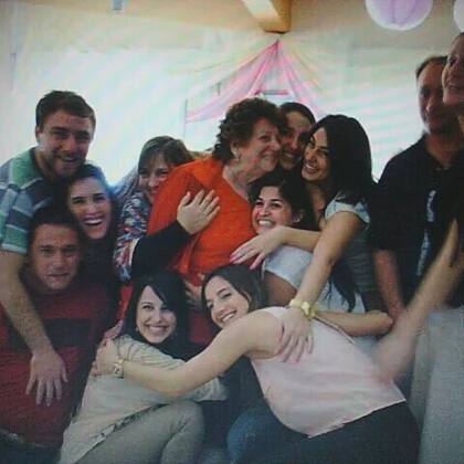 Pastorutti tenía una relación muy cercana con su abuela; incluso le dedicó su tema "La Valeria" (Foto: Instagram @sole_pastorutti)