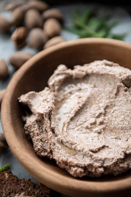 Paté de pecanes y arvejas