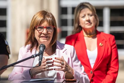 Patricia Bullrich en conferencia de prensa por la refoma de migraciones