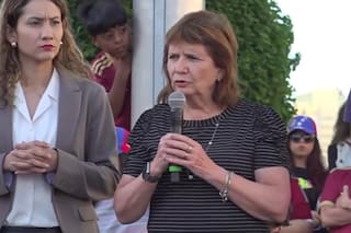 El Gobierno hace equilibrio entre su alineamiento con Trump y el apoyo a Machado para tomar el poder