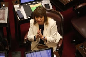 Corridas y súplicas de Bullrich: la trastienda del intento frustrado del Gobierno para ganarle a Uruguay
