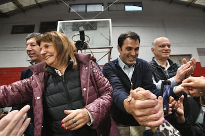 Patricia Bullrich se mostró con Ramón Lanús y Néstor Grindetti en San Isidro