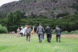 La ministra Bullrich visitó un destacamento de la Gendarmería, en una zona inhóspita de la Patagonia