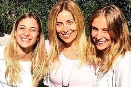Patricia con sus dos hijas, Olivia y Lucila, quien es chef (Foto: Instagram @
patriciaviggiano)