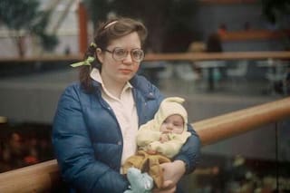 "A mis 14 años, mi madre firmó mi matrimonio y entregó mi vida a un hombre"