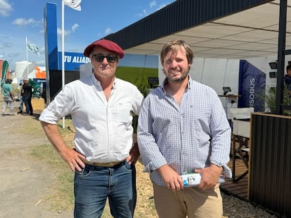Patricio Fitz Simon y su hijo Brian volvieron a recorrer Expoagro después de casi una década sin asistir