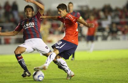 Rodríguez sigue de cerca la situación de Independiente; recientemente renunció a una deuda de 130 millones de pesos para ayudar al club económicamente