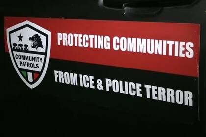 Patrullas comunitarias recorren Los Ángeles para alertar sobre redadas de ICE