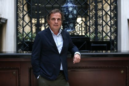 Pau Guardans: "Si vas a París y te alojás en el Hilton, la experiencia puede ser muy buena pero no va a ser diferente a estar en otra ciudad del mundo. Con Único la idea siempre fue ofrecer algo diferente, con una sabor local que no te puede dar una red. Y en Buenos Aires vamos a ir por ese lado, queremos hacer un hotel bien argentino"