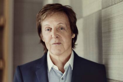Paul McCartney, estrella del correo
