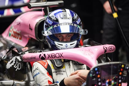 Paul Aron hizo su estreno en la FP1 de Abu Dhabi 2024, con Alpine; en el Gran Premio de Ciudad de México sustituirá a Pierre Gasly.