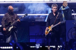 Paul ‘Bonehead’ Arthurs, guitarrista de Oasis, abandona la banda tras anunciar que tiene cáncer