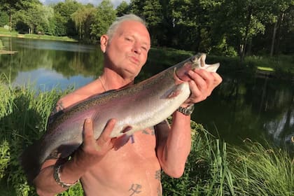 Paul Gascoigne explicó que su nueva adicción a los tatuajes lo mantiene alejado del alcohol