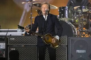 Paul McCartney: el encanto intacto y la emoción de un público que siempre lo espera de vuelta