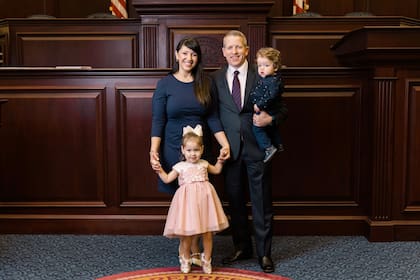 Paul Renner es padre de dos niños y destacó sus valores para el estado