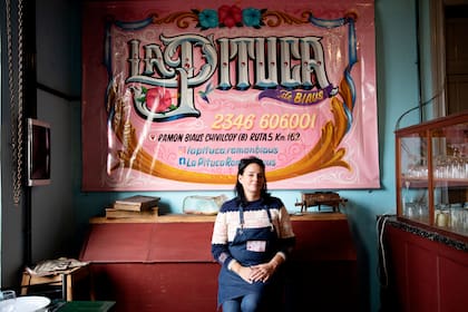 Paula Ares en su segundo restaurante en Ramón Biaus, "La Pituca"