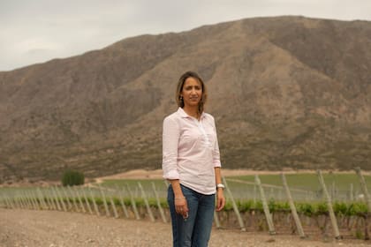 Paula González, enóloga de Pyros Wines