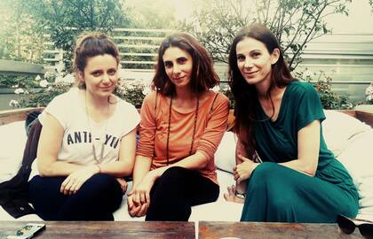 Paula Manzone, Silvia Gómez Giusto y Paula Marull