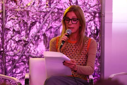 Paula Marull leyó un cuento de Elsa Bornemann