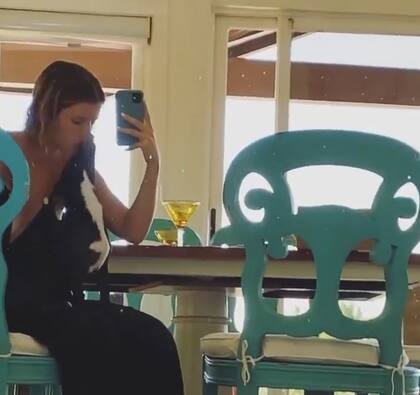 Paula Rodríguez le exige a la aerolínea saber el paradero de su mascota Maia