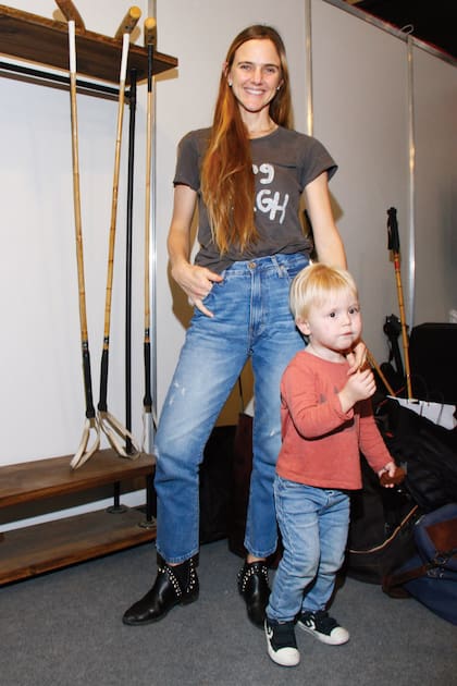 Paulina Trotz con el menor de sus hijos, Borja Tiesi.
