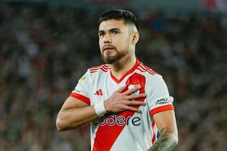 Paulo Díaz, el salvador de un equipo que no define cómo ataca, pero tiene quien lo defienda