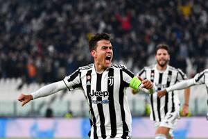 Show y doblete de Dybala para asegurar la clasificación de Juventus en la Champions