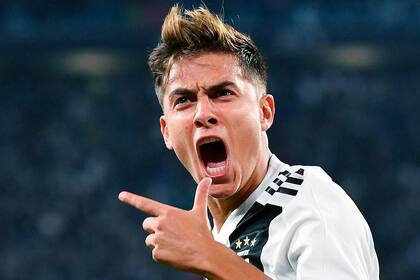 Paulo Dybala festeja su gol