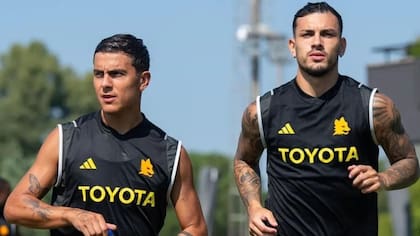 Paulo Dybala y Leandro Paredes cuando entrenaban juntos en la Roma