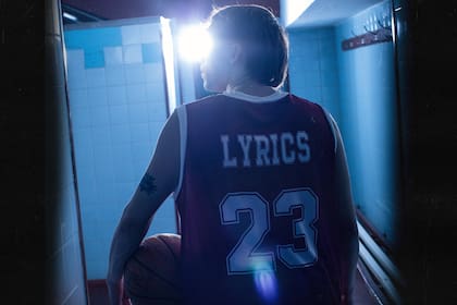 Paulo Londra, en el video de "Plan A" su reciente estreno