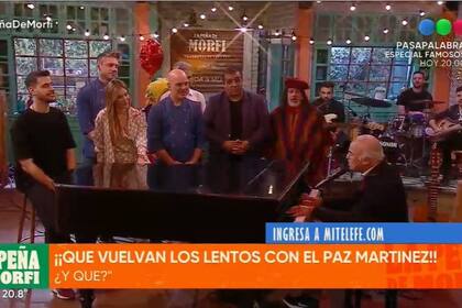 Paz Martínez canta en La Peña de Morfi