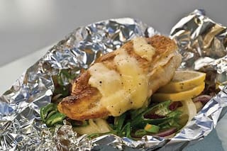 ¿Cómo usar correctamente el papel aluminio para guardar la comida?