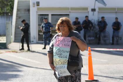 Vecinos manifestaron su reclamo de justicia frente al juzgado de Villa Gesell