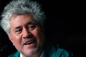 El inesperado encuentro entre Harry Styles y Pedro Almodóvar en España