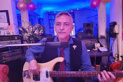 A diferencia del año pasado, hoy Pedro Aznar celebrará su cumpleaños con un concierto presencial