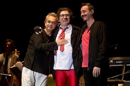 En la edición 2013 del Cosquín Rock David Lebón, Charly García y Pedro Aznar revivieron a la banda Serú Girán