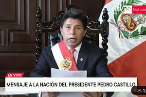 Las teorías más insólitas del entorno de Pedro Castillo para explicar el discurso golpista en Perú