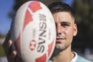 Se fue de vacaciones con sus amigos, lo vio Gómez Cora y se transformó en una de las caras de la renovación