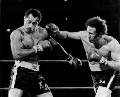 Pedro Lovell con Ken Norton en 1976