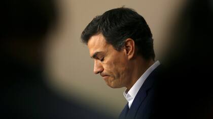 Pedro Sánchez, ex líder del PSOE, dijo que renunció al escaño porque no renuncia a sus ideas y porque quiere a su partido