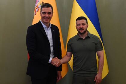 Pedro Sánchez y su par ucraniano, Volodimir Zelensky, durante una reciente visita en Kiev 