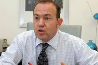 Pedro Simón, un abogado “exitoso” con antecedentes políticos