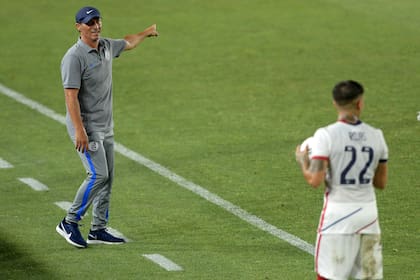 Pedro Troglio llegó hace poco a San Lorenzo pero no le rehúye a la presión de la actualidad azulgrana ni del clásico con el Globo.