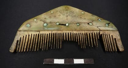 Peine de hueso de la Edad de Bronce encontrado
