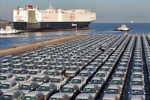 Por una decisión internacional, los autos podrían aumentar de precio en la Argentina