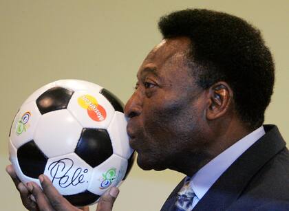 Pelé manifestó que Racing es el club argentino que le generó más simpatia